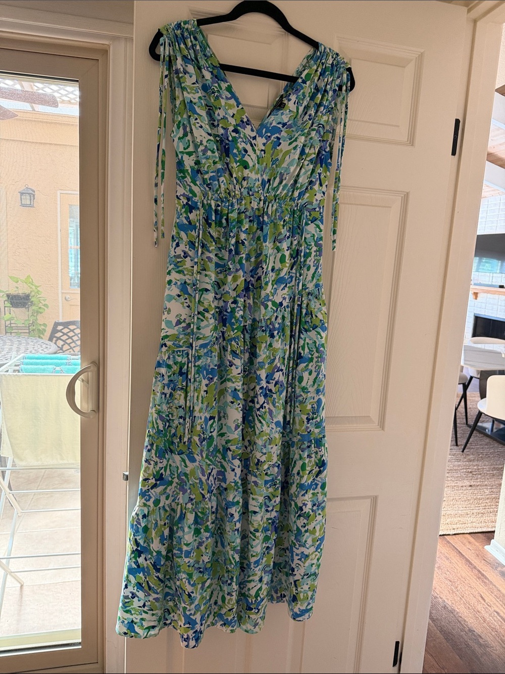 Maggy London Blue-Green Floral V-Neck Maxi Sundress